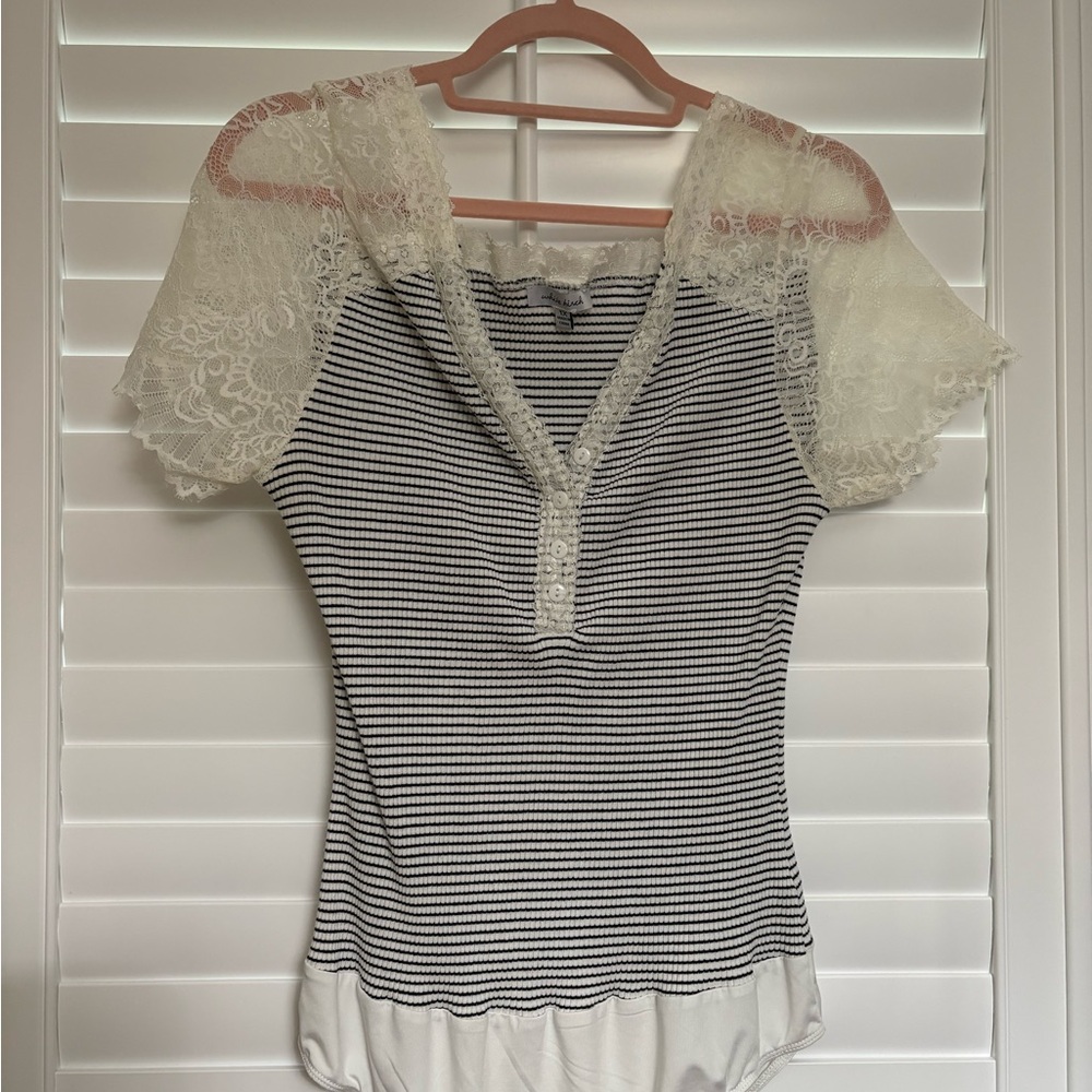 White Birch Black and White Striped Blouse with Cream Lace Sleeves
